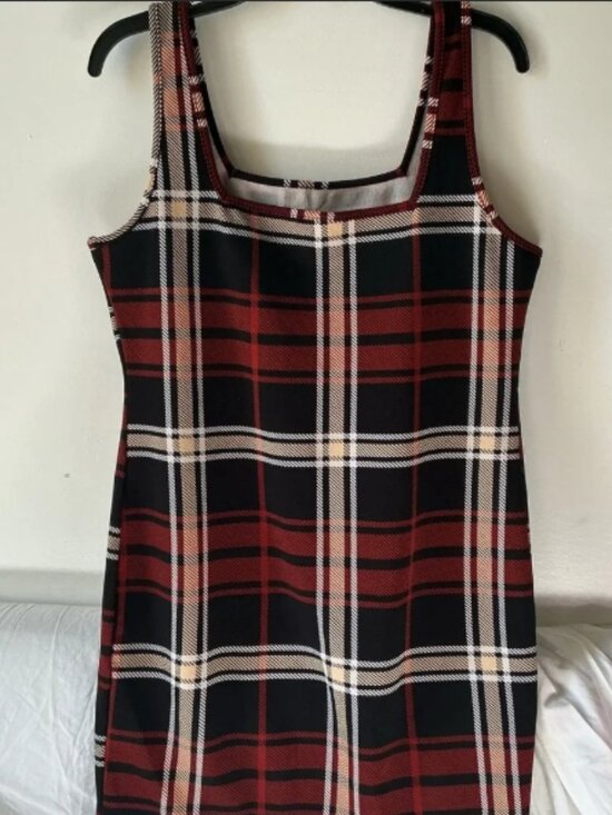 Dresses & Skirts - SHEIN Red and Black Plaid Mini Dress